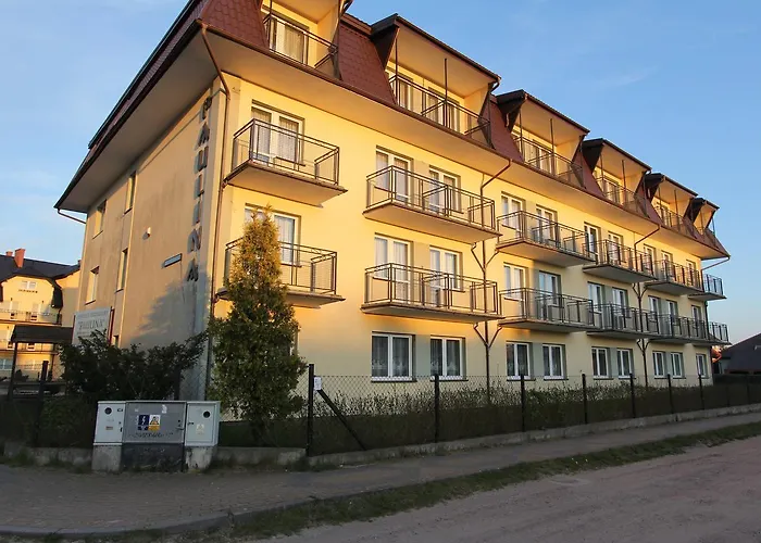 Osrodek Wypoczynkowy „paulina” * Карвиа